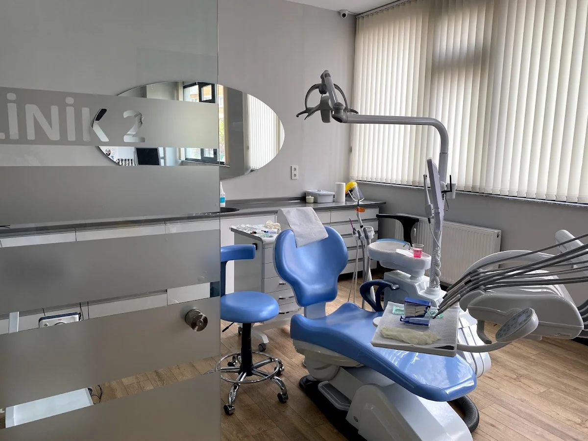 Dental Ağız ve Diş Sağlığı Polikliniği logo