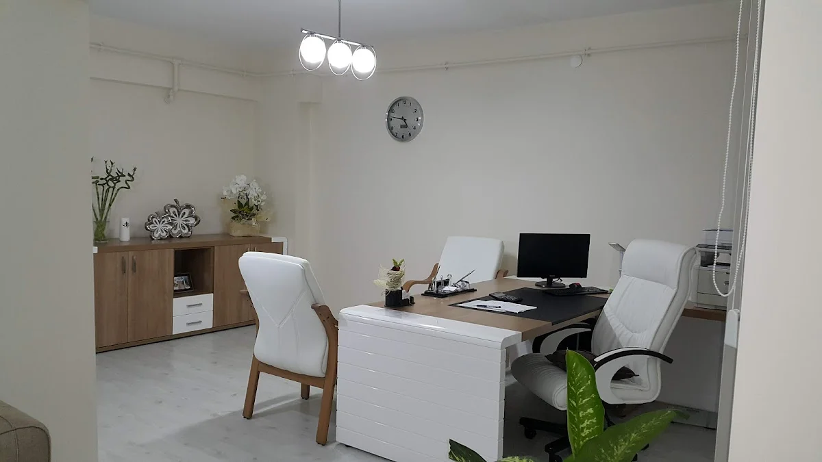 Serbest Muhasebeci Mali Müşavir Yeliz Oğurlu