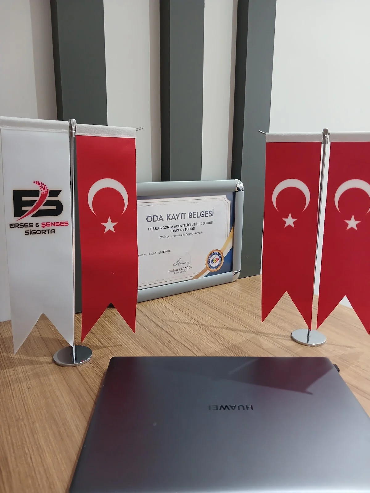 TRAKLAR SİGORTA logo