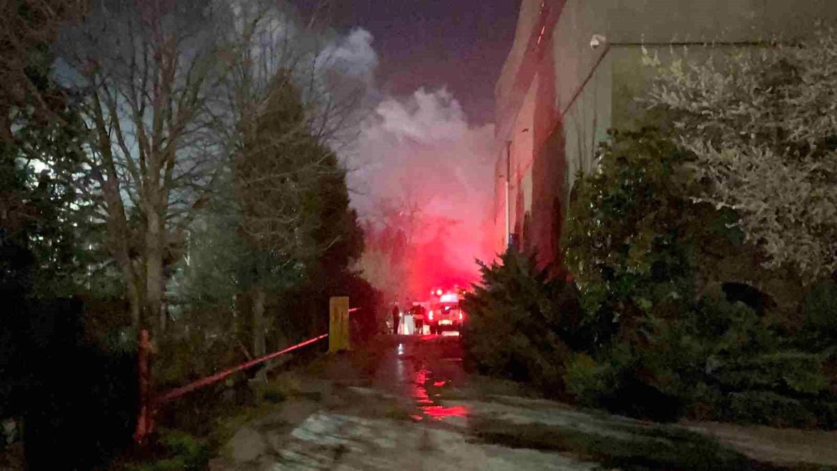 Çerkezköy'de fabrikada korkutan yangın kontrol altına alındı