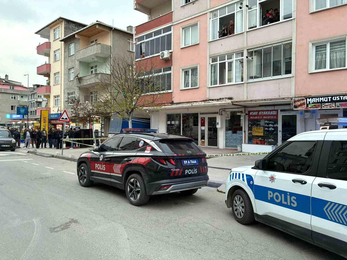 Balkondan pompalı tüfekle husumetlisini vurdu