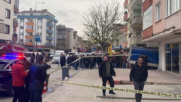 ‘Kokoreç kalmadı’ tartışması kanlı bitti! Esnafı, evinin penceresinden tüfekle ateş ederek ağır yaraladı