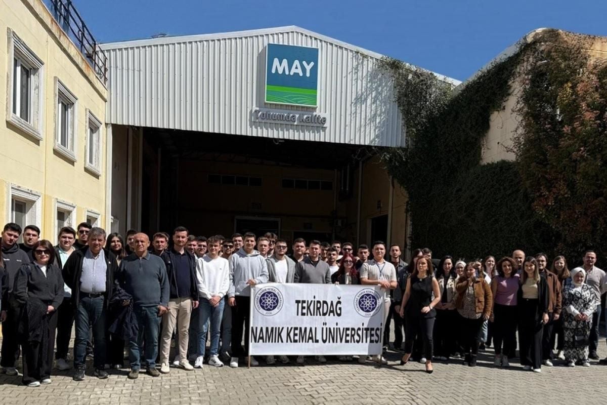 Tekirdağ NKÜ öğrencileri tohum firmasını ziyaret etti