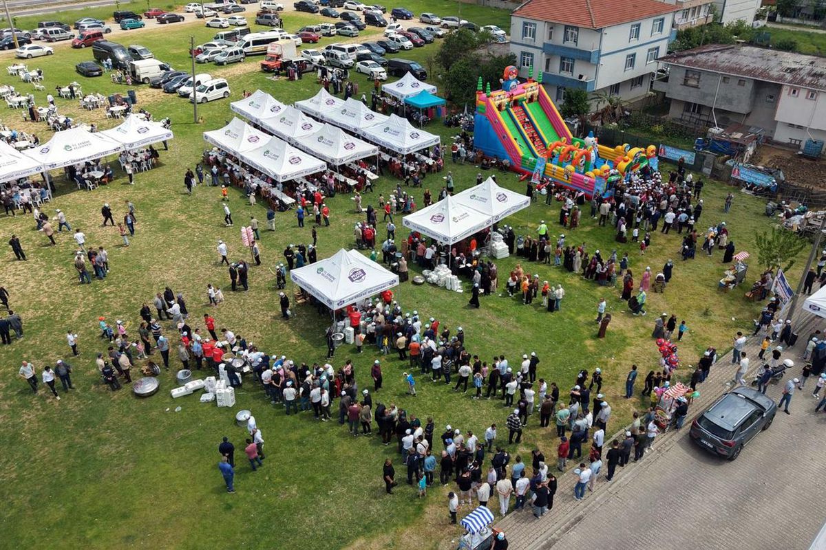 Bolluk bereket için kazan kazan yapıldı! 2 tonu 1 saatte tükendi
