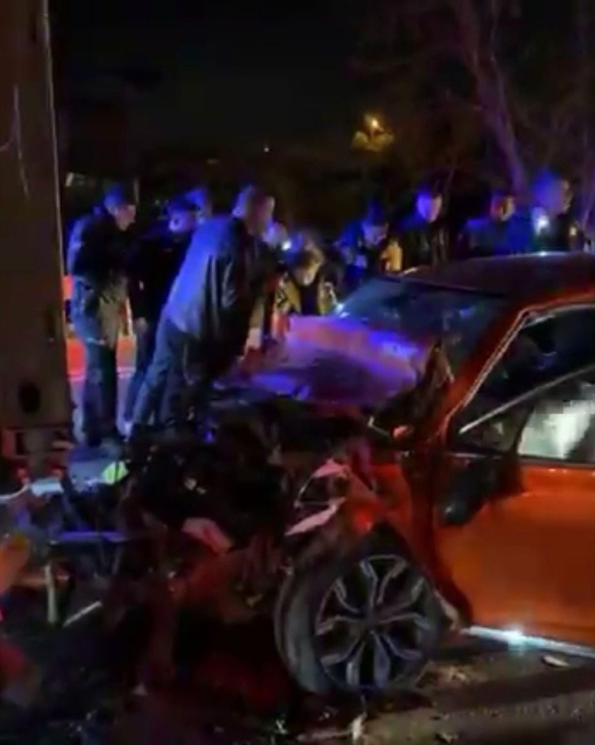 Tekirdağ'da tıra arkadan çarpan otomobildeki 2 kişi yaralandı