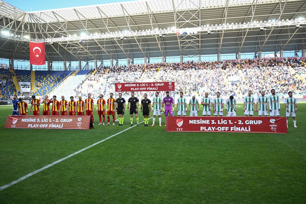 Çorluspor 1947, 2. Lig'e yükseldi