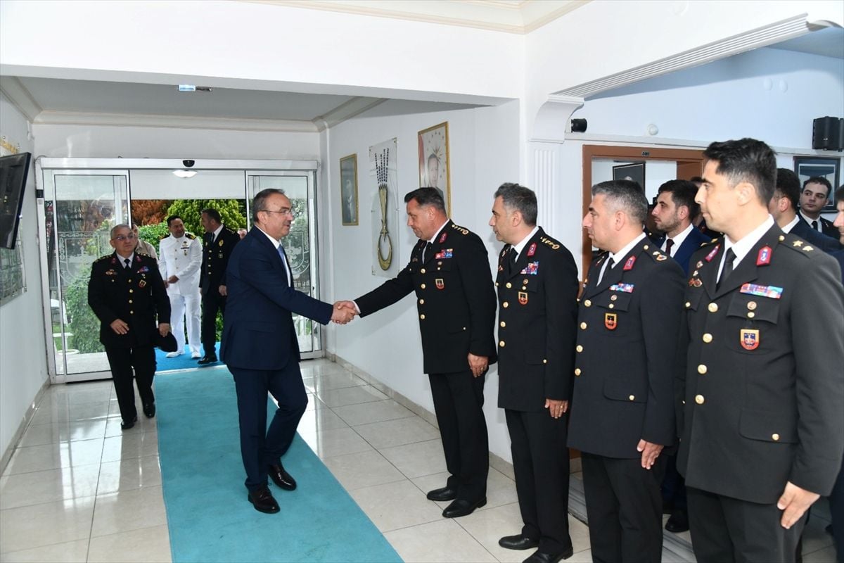 Tekirdağ Valisi Soytürk, jandarma personeliyle bayramlaştı