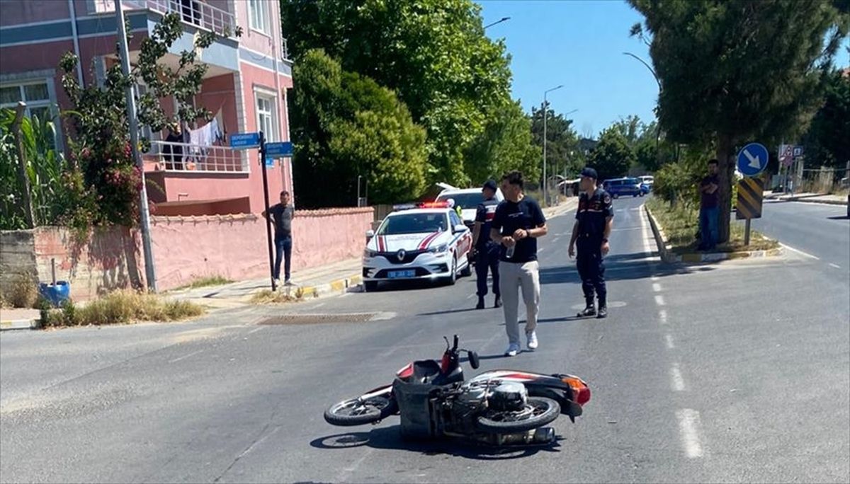 Tekirdağ'da devrilen motosikletten düşen sürücü kaldırıldığı hastanede öldü